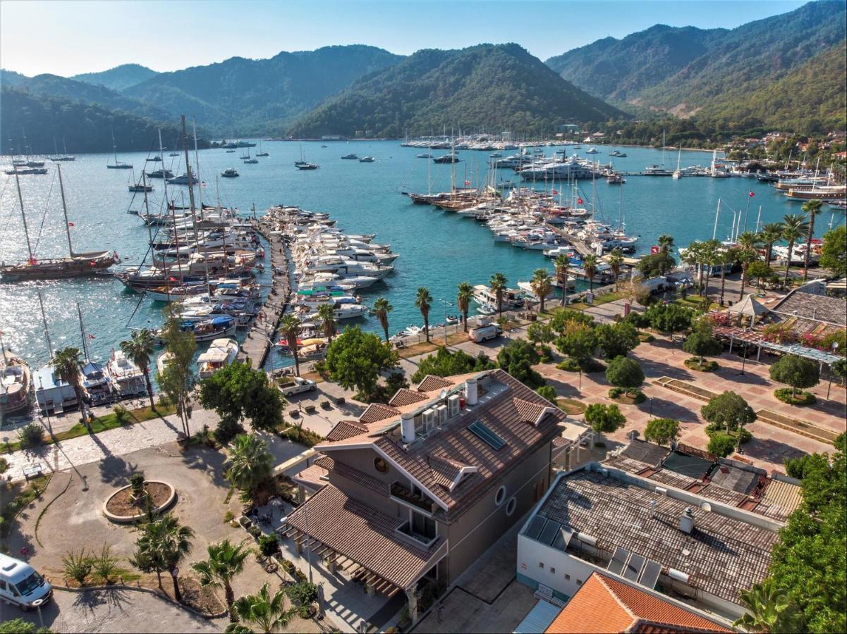 Hotel Marina Bay Goecek Exterior foto